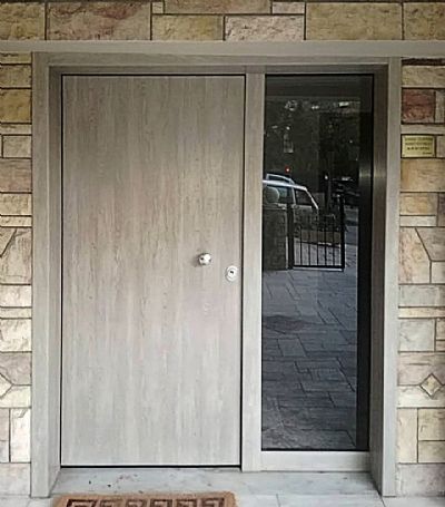 Πόρτα Laminate - Εισόδου Πολυκατοικίας Με 1 Σταθερό